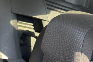 Serrure arriere droit PEUGEOT 5008 2