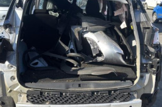 Serrure avant droit PEUGEOT 5008 2