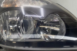 Optique avant principal droit (feux)(phare) RENAULT CLIO 2 Photo n°1