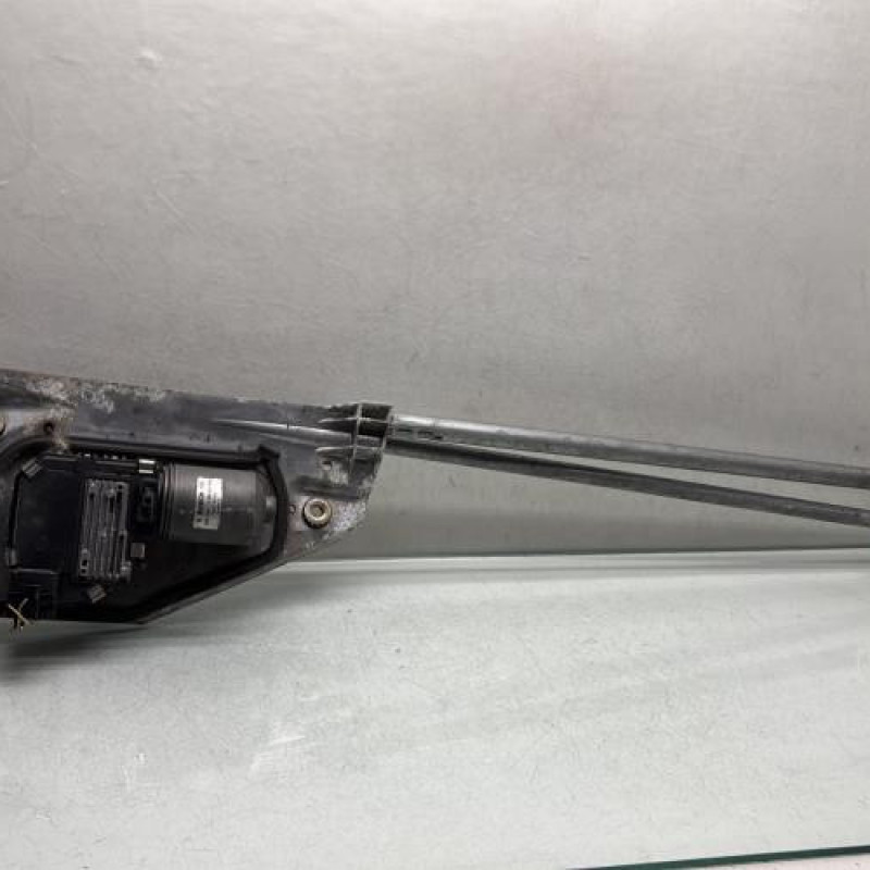 Moteur essuie glace avant RENAULT VEL SATIS Photo n°4