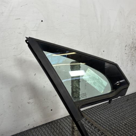 Custode avant gauche (porte) PEUGEOT 208 1