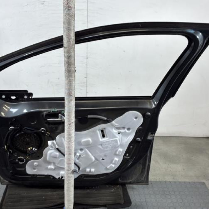 Porte avant droit PEUGEOT 208 1 Photo n°6