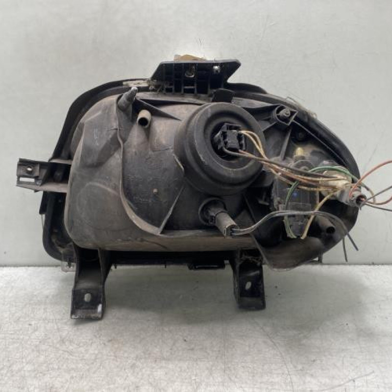 Optique avant principal droit (feux)(phare) RENAULT CLIO 2 Photo n°6