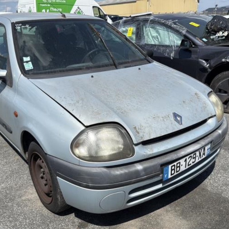 Optique avant principal droit (feux)(phare) RENAULT CLIO 2 Photo n°8