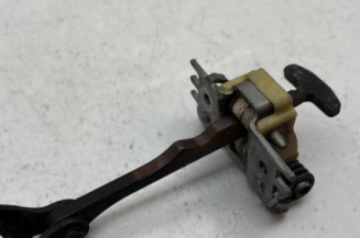 Arret de porte avant gauche RENAULT MEGANE 3 Photo n°1