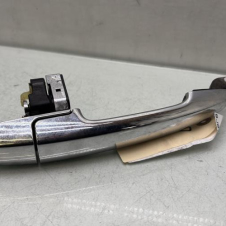 Poignee porte arriere droit SUZUKI BALENO 2 Photo n°1