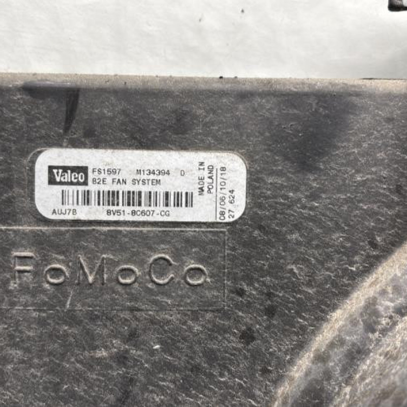Moto ventilateur radiateur FORD FIESTA 6 Photo n°4