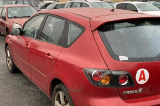 Vitre avant gauche MAZDA 3 1