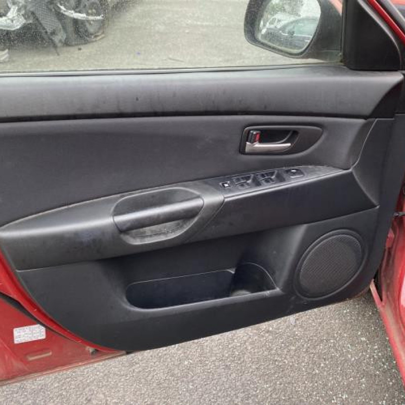Vitre avant gauche MAZDA 3 1 Photo n°13