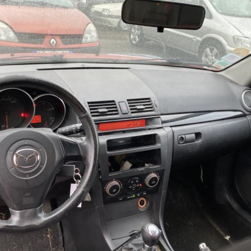 Vitre avant gauche MAZDA 3 1 Photo n°17