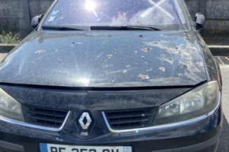 Feu arriere principal gauche (feux) RENAULT LAGUNA 2