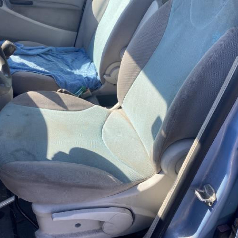 Serrure avant gauche FIAT IDEA Photo n°15