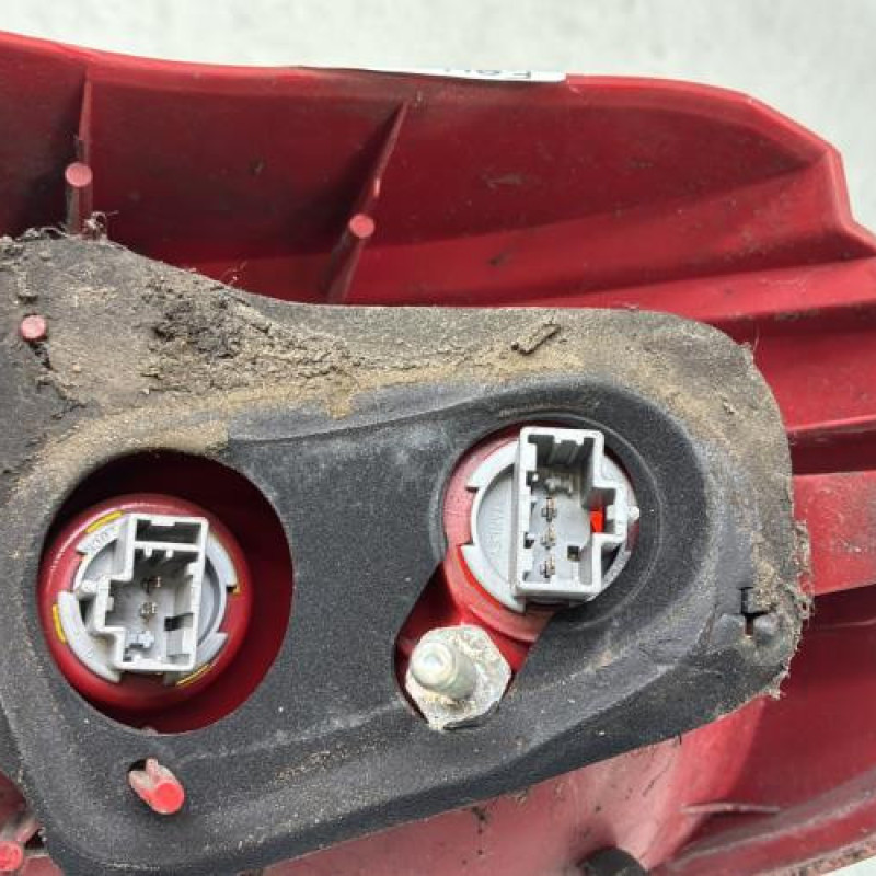 Feu arriere principal gauche (feux) MAZDA 2 1 Photo n°3