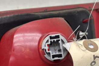 Feu arriere secondaire gauche (feux) MAZDA 2 1