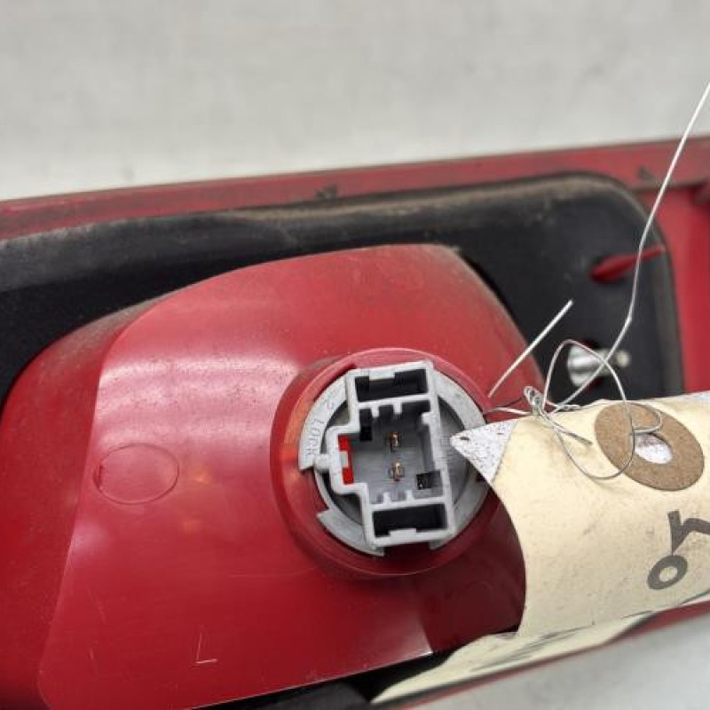 Feu arriere secondaire gauche (feux) MAZDA 2 1 Photo n°3