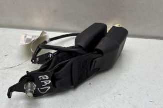 Attache ceinture arriere droit SUZUKI BALENO 2