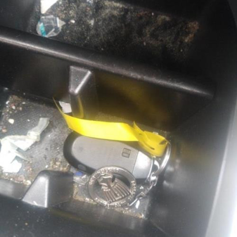 Bouton de warning SUZUKI BALENO 2 Photo n°10