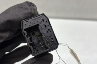 Commande retroviseurs SUZUKI BALENO 2