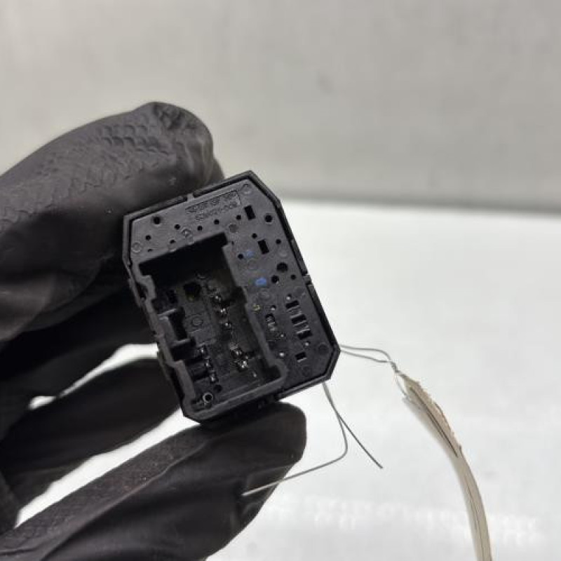 Commande retroviseurs SUZUKI BALENO 2 Photo n°3