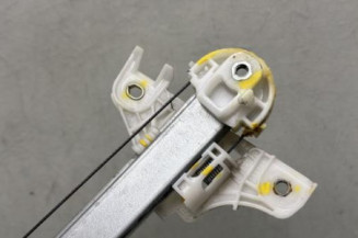 Leve vitre electrique arriere droit SUZUKI BALENO 2