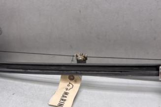 Leve vitre electrique avant gauche SUZUKI BALENO 2 Photo n°1