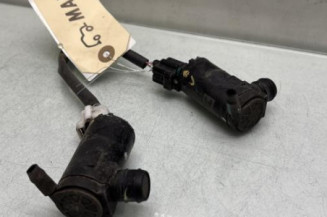 Pompe lave glace avant SUZUKI BALENO 2