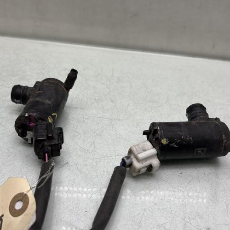 Pompe lave glace avant SUZUKI BALENO 2 Photo n°3