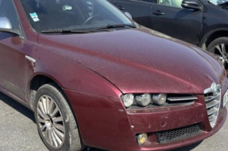 Aile avant droit ALFA ROMEO 159