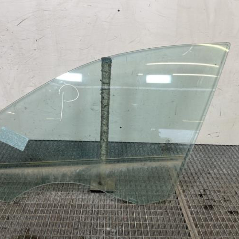 Vitre avant gauche ALFA ROMEO 159 Photo n°1