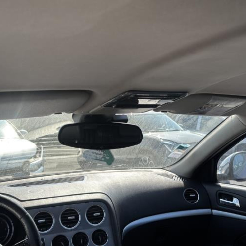 Vitre avant gauche ALFA ROMEO 159 Photo n°19