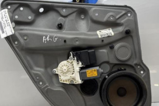 Leve vitre electrique arriere gauche VOLKSWAGEN GOLF 4 Photo n°1