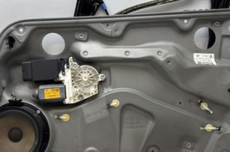 Leve vitre electrique avant droit VOLKSWAGEN GOLF 4 Photo n°1
