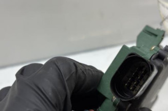 Serrure avant gauche VOLKSWAGEN GOLF 4