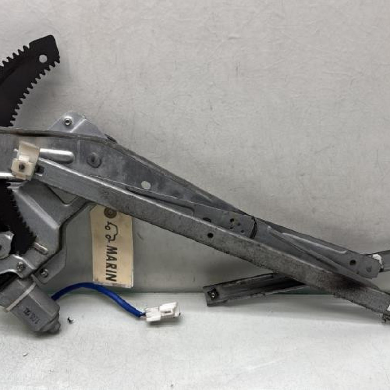 Leve vitre electrique avant droit HYUNDAI MATRIX Photo n°4