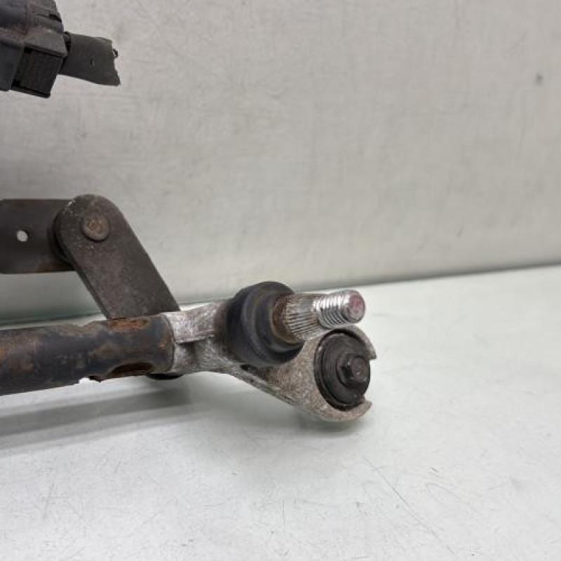 Moteur essuie glace avant HYUNDAI MATRIX Photo n°2