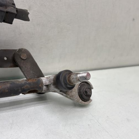 Moteur essuie glace avant HYUNDAI MATRIX