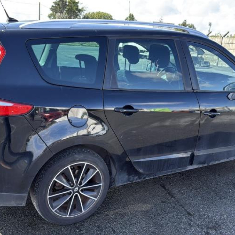 Pretensionneur de ceinture avant gauche RENAULT GRAND SCENIC 3 Photo n°10