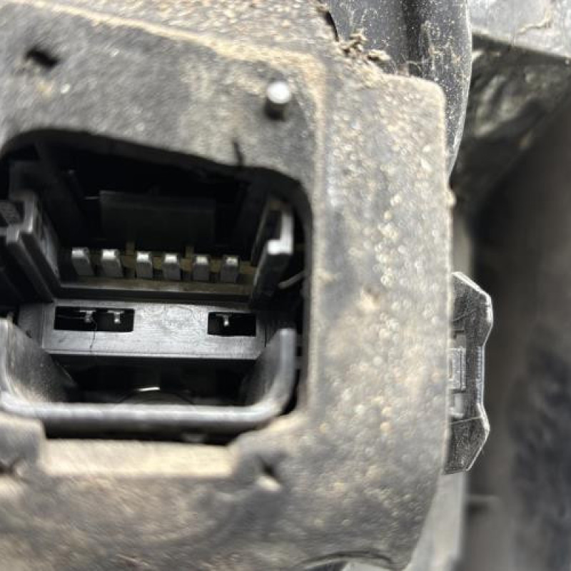 Feu arriere principal droit (feux) RENAULT SCENIC 2 Photo n°4