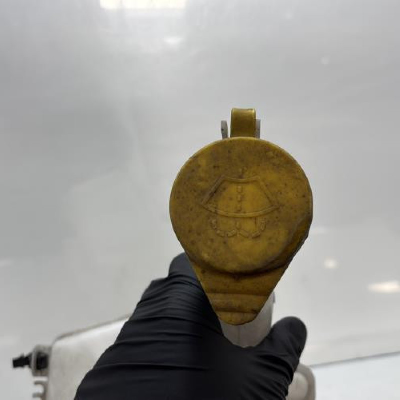 Vase de lave glace TOYOTA YARIS 3 Photo n°4