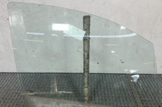 Vitre avant droit OPEL AGILA B Photo n°1