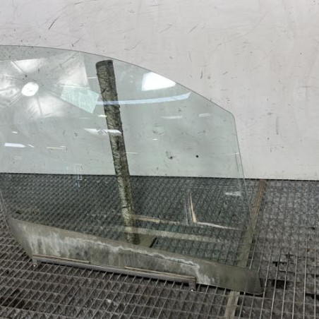 Vitre avant droit OPEL AGILA B