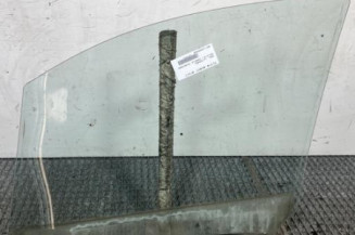Vitre avant droit OPEL AGILA B