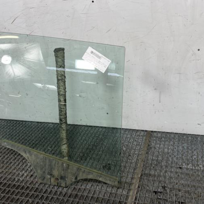 Vitre arriere droit BMW X3 F25 Photo n°3