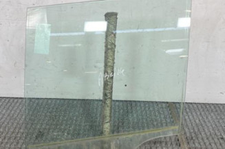 Vitre arriere gauche BMW X3 F25 Photo n°1