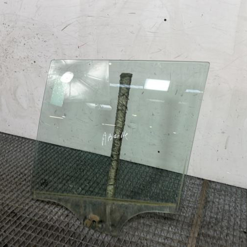 Vitre arriere gauche BMW X3 F25 Photo n°3