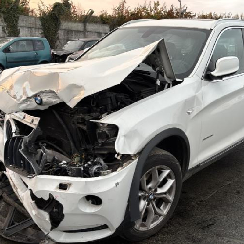 Vitre avant gauche BMW X3 F25 Photo n°16