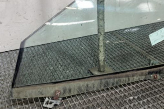 Vitre avant gauche BMW SERIE 3 E46