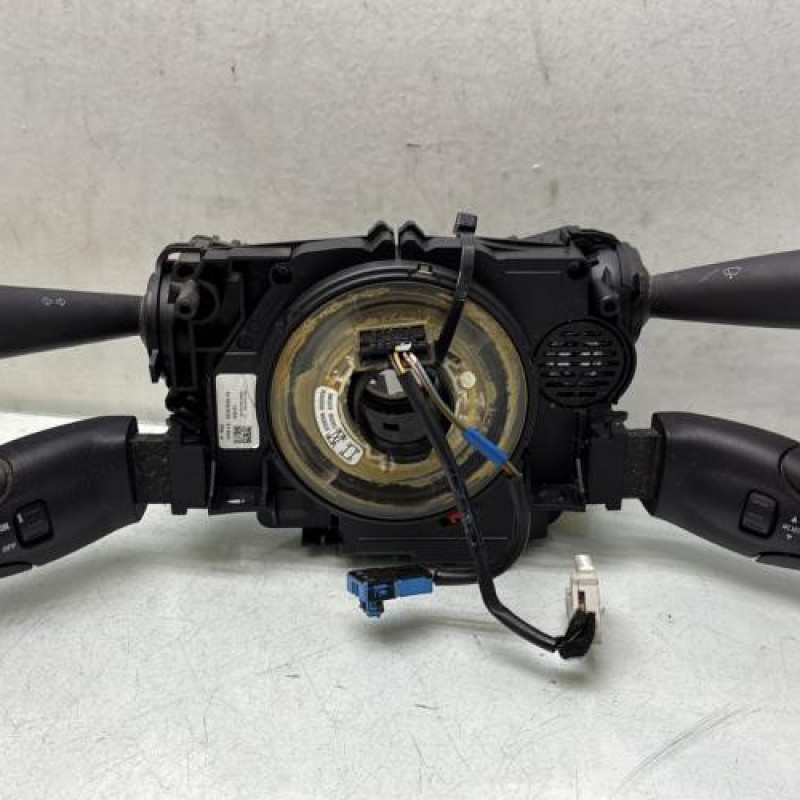 Com (Bloc Contacteur Tournant+Commodo Essuie Glace+Commodo Phare) CITROEN C3 2 Photo n°1