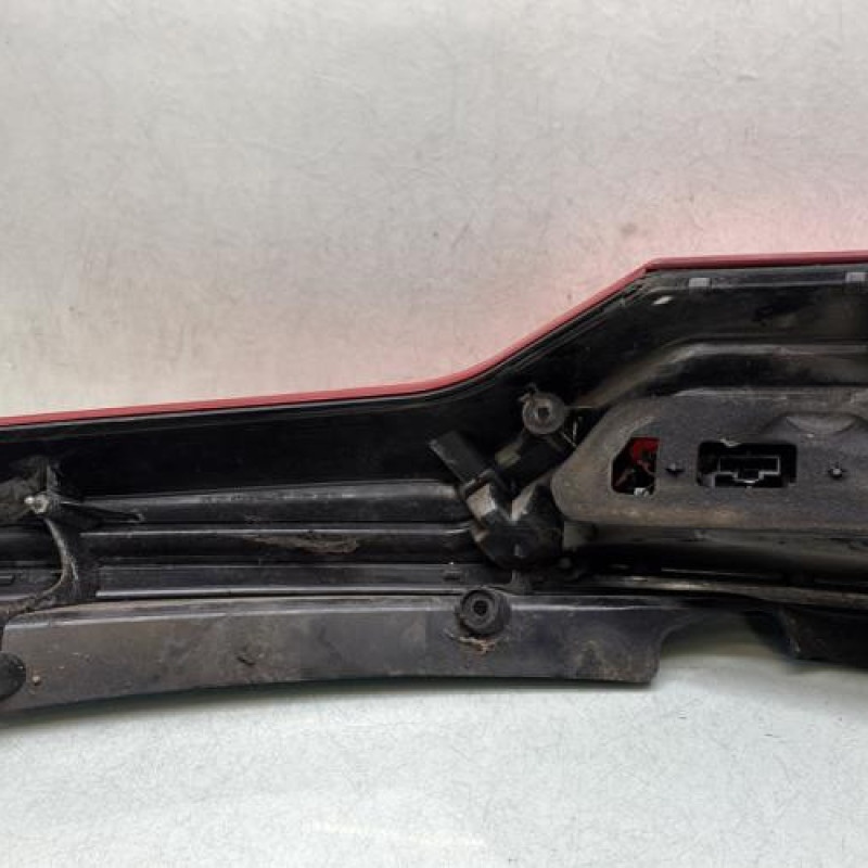 Feu arriere principal gauche (feux) RENAULT CLIO 2 Photo n°2