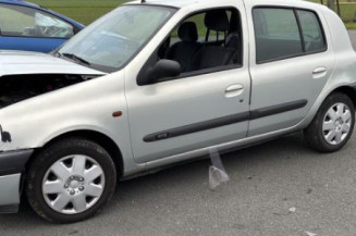 Feu arriere principal gauche (feux) RENAULT CLIO 2